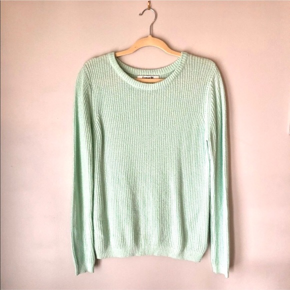 Forever 21 Sweaters - Forever 21 Light Green Crewneck Knit Sweater